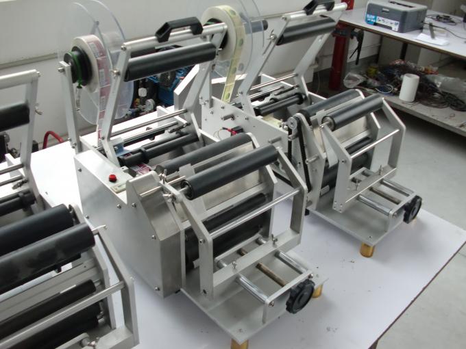 د ځان چپکونکي سټیکر راډ بوتل د اتوماتیک لیبل کولو ماشین 220V