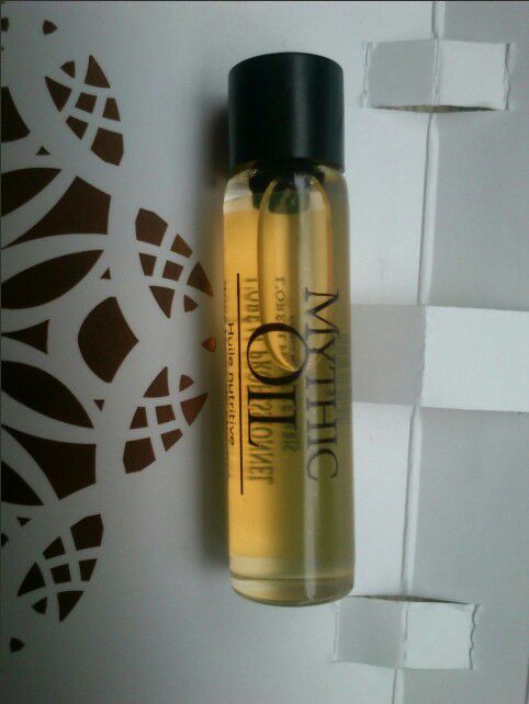 سور شراب / کاسمیټکس د وایل لیبل کولو ماشین 60 - 500 پی سیز / د ماین خپل ځان چپکونکی