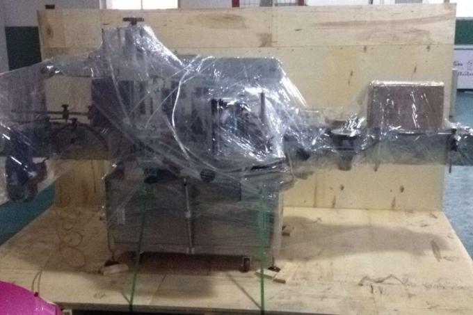 د گول بوتل ، صنعتي لیبل کولو ماشین لپاره د المونیم الیاف اویپل لیبلینګ ماشین