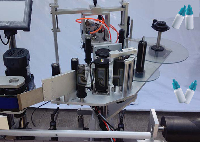 د چین پورته / ښکته غاړې عمودی سټیکر پړاو بوتل لیبل کولو ماشین د اتوماتیک عرضه کونکي سره