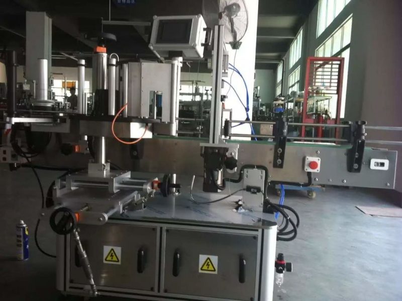 د چین فروټ / سبزیجاتو جوس راونډ بوتل سټیکر لیبل کولو ماشین د څښاک صنعت عرضه کونکي لپاره